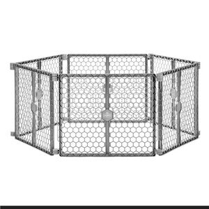 Regalo Baby or Pet Pen/Gate